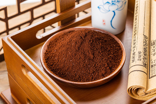 基礎病人群用藥期間靈芝孢子粉怎么吃？